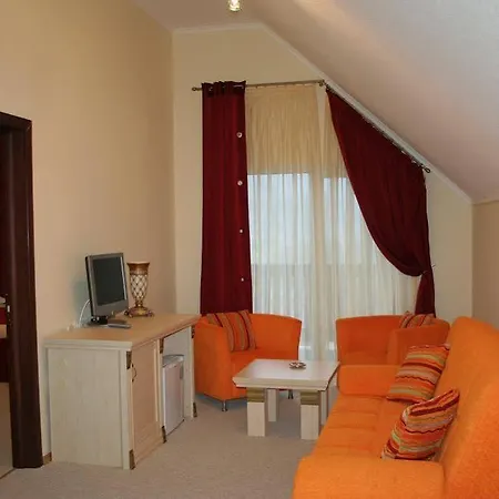 VIP-резиденция Буковель 4*
