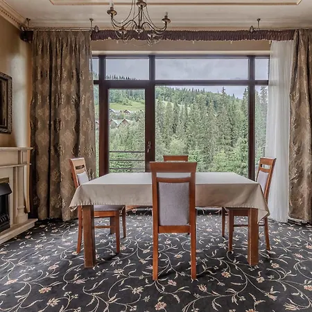 VIP-резиденция Буковель 4* Буковель