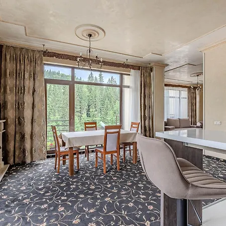 Bukovel Apart Aparthotel